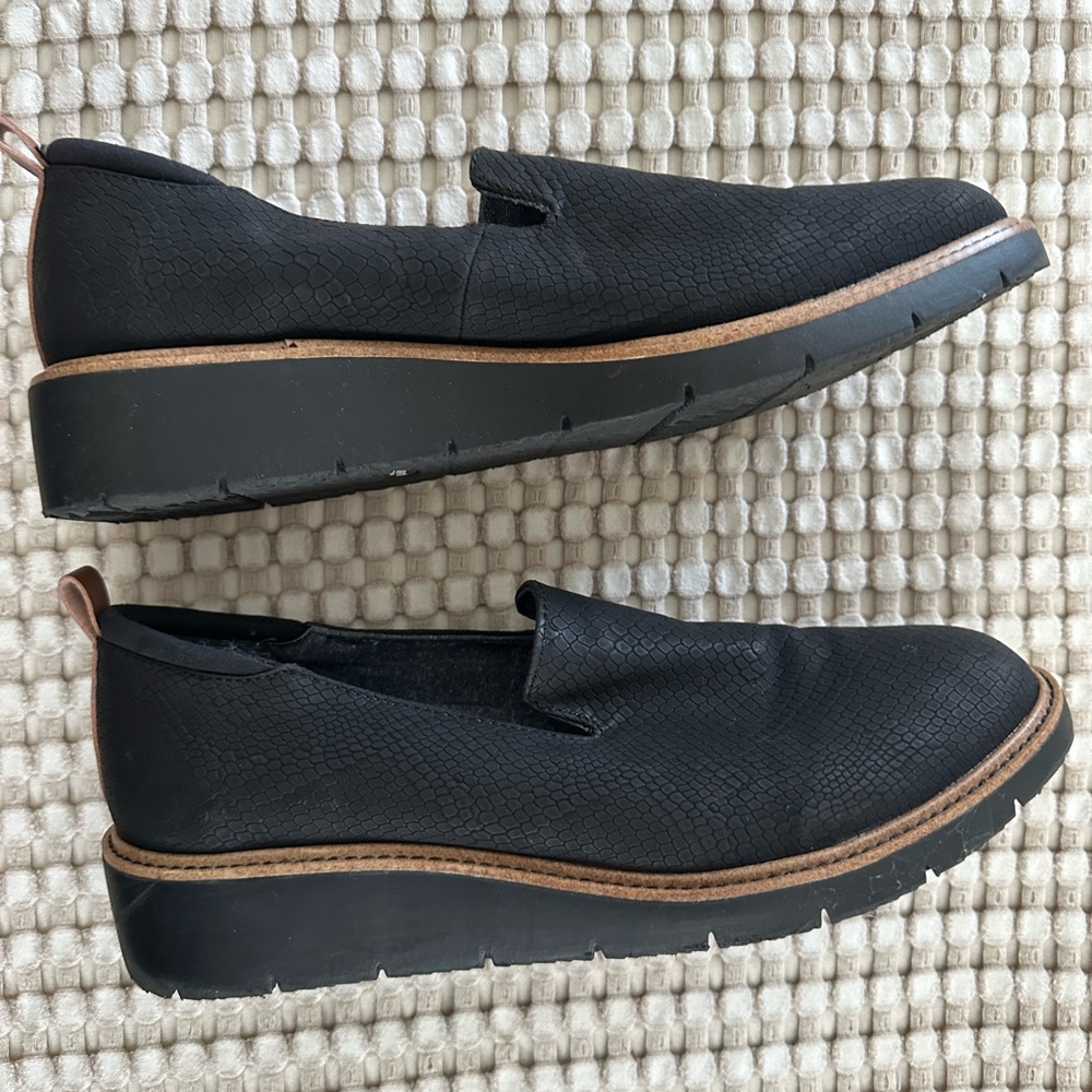 Size 11 Dr Scholls Black Loafers